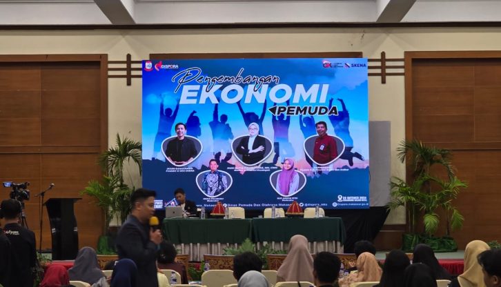 Dispora Makassar dan OJK Sulselbar Kolaborasi Edukasi Ratusan Pemuda tentang Digitalisasi Keuangan