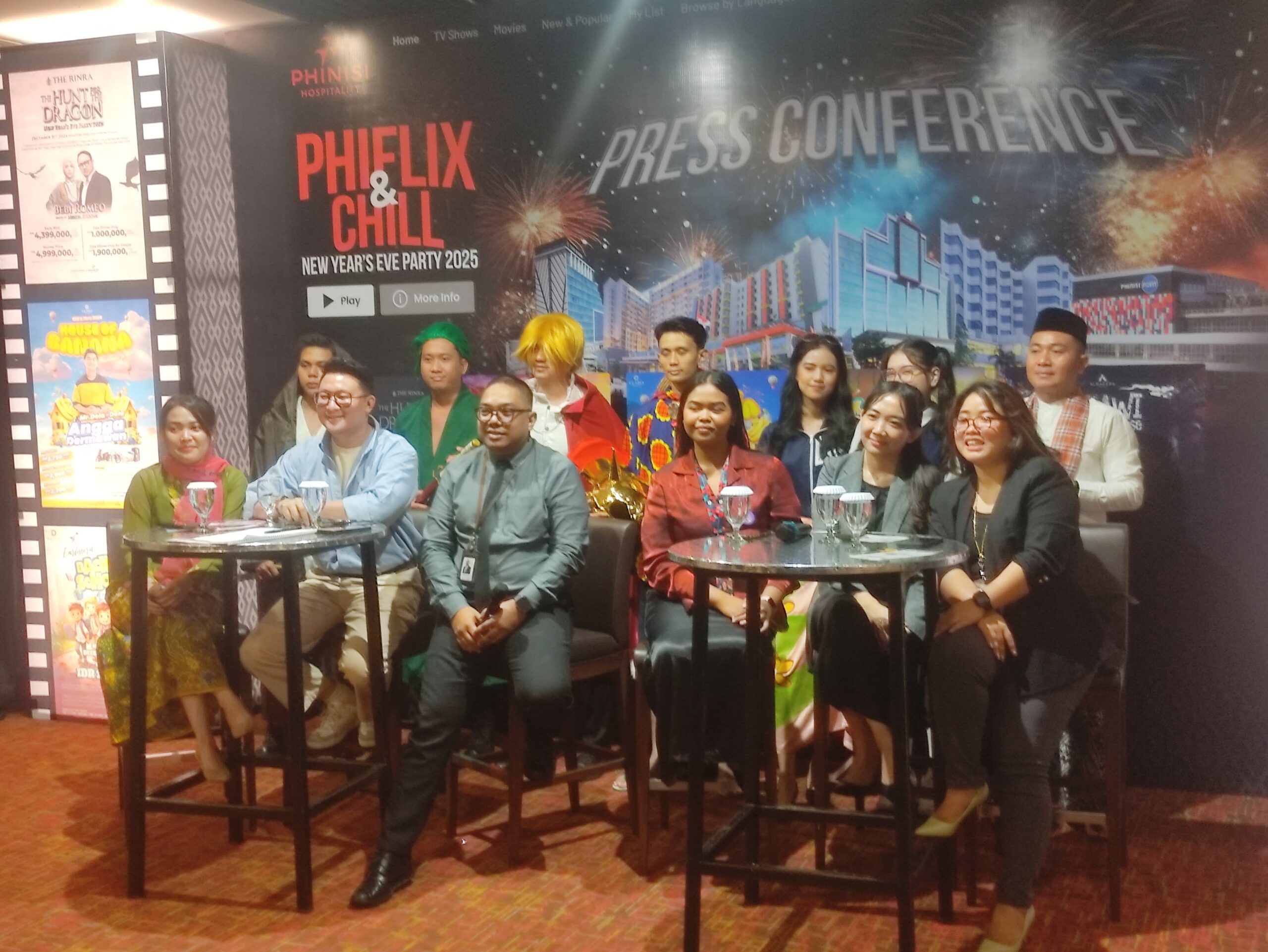 PHI Makassar Rayakan Tahun Baru dengan Konsep Film-film Box Office Ikonik
