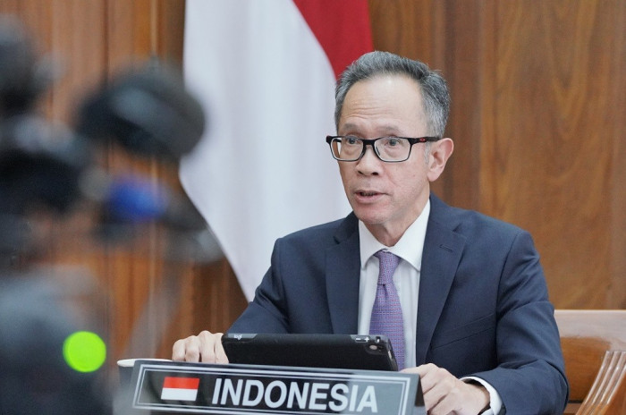 OJK Tegaskan Pertumbuhan Ekonomi RI Stabil di Tengah Ketegangan Geopolitik Dunia