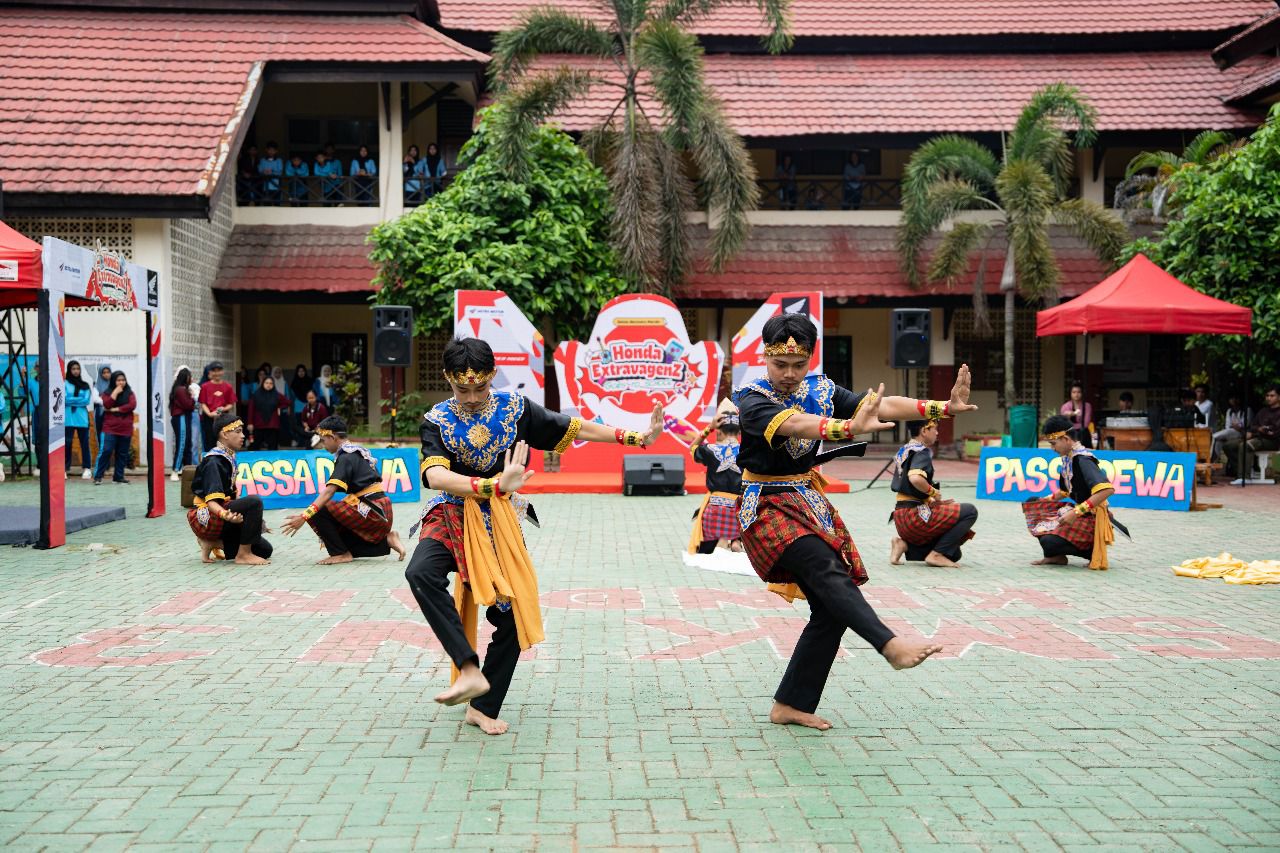 Extravagen-Z Asmo Sulsel: Ajak Gen-Z 4 Sekolah di Sultra Unjuk Bakat 