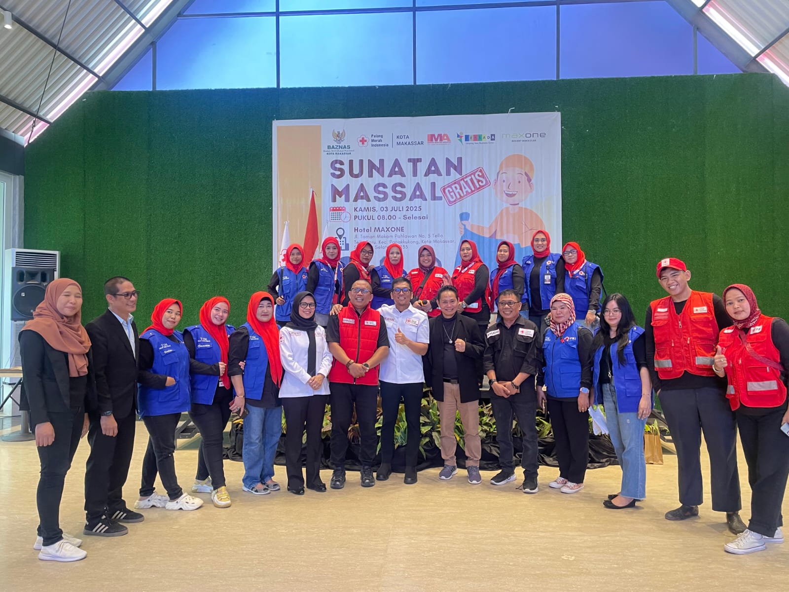 MaxOne Hotel & Resort Makassar Gelar Sunatan Massal Bersama Baznas, PMI, dan IMA Chapter Makassar