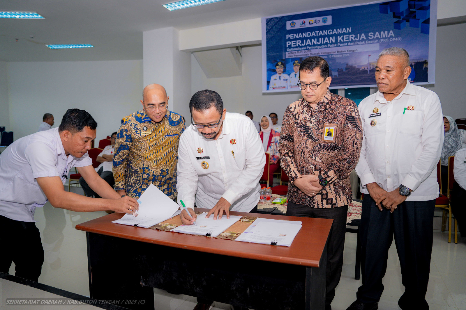Kanwil DJP Sulselbartra dan 4 Pemda Sepakat Optimalkan Pemungutan Pajak