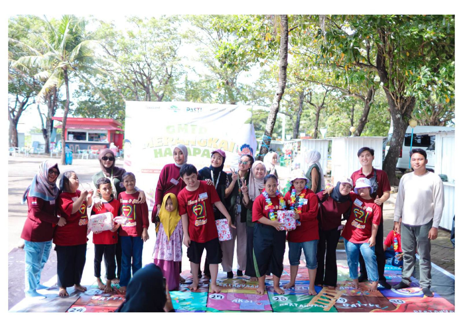 GMTD Merangkai Harapan, Libatkan Anak Berkebutuhan Khusus dalam Aksi Sosial di Pantai Akkarena