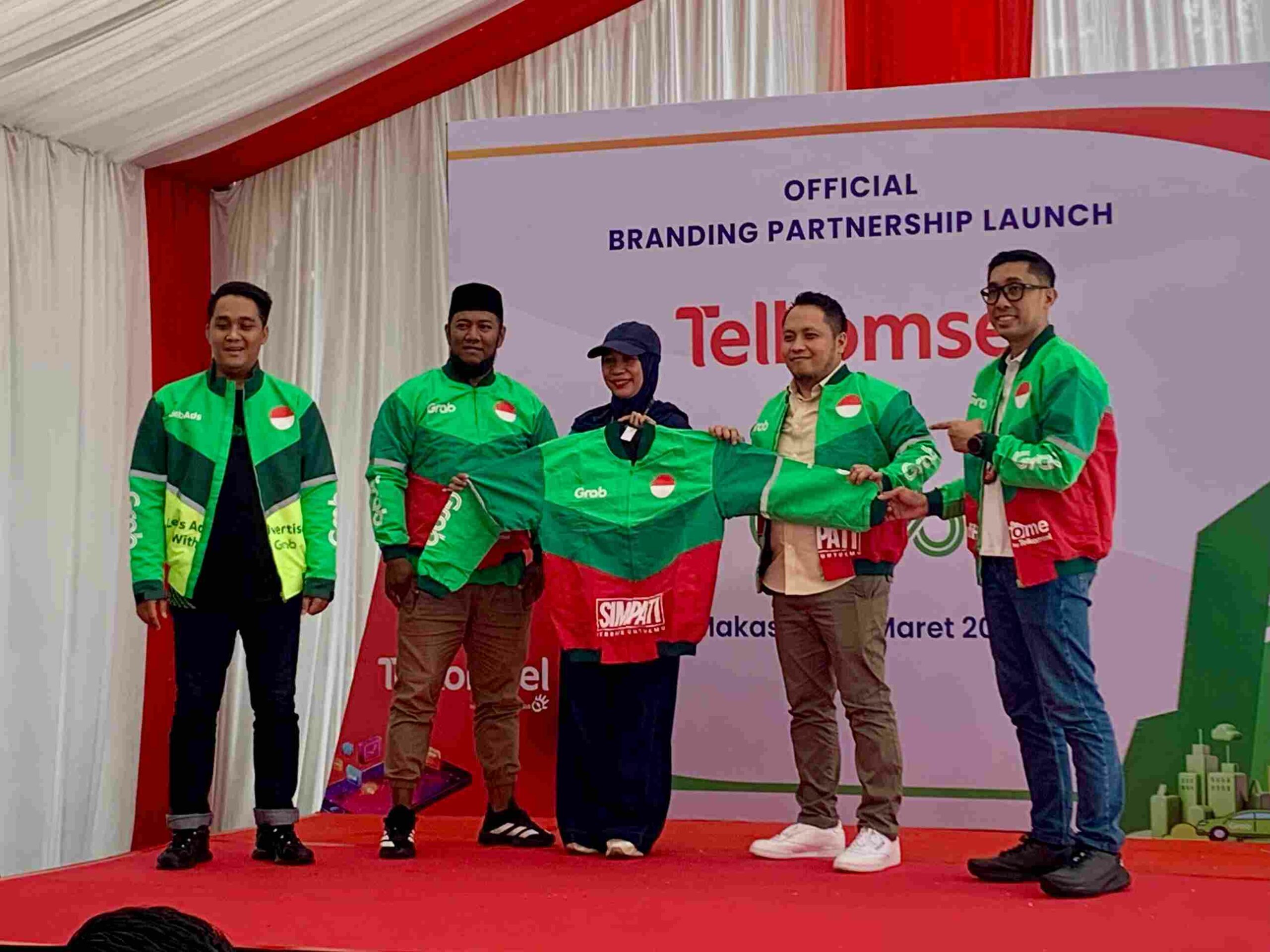 Telkomsel Gandeng Grab, 2.200 Driver di Empat Kota Sulawesi Gunakan Atribut Branding