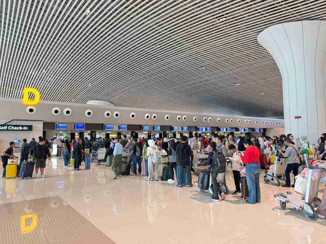 Arus Balik Memuncak, 525 Ribu Penumpang Padati Bandara Sultan Hasanuddin
