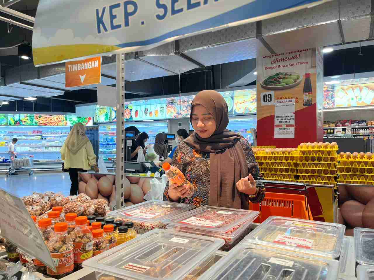 UMKM Binaan PLN di Selayar Naik Kelas, Terasi To Riolo Tembus Supermarket